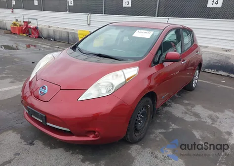 2015 Nissan Leaf S z USA, uszkodzony, nr VIN 1N4AZ0CP6FC333769